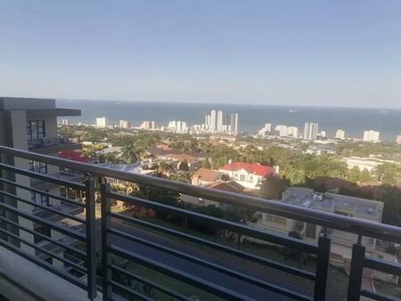2 Bedroom Apartment in Umhlanga Ridge