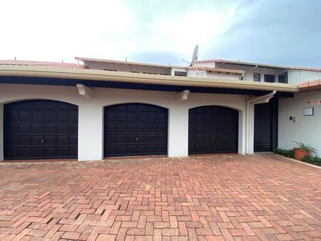 3 Bedroom Apartment in Umhlanga Rocks