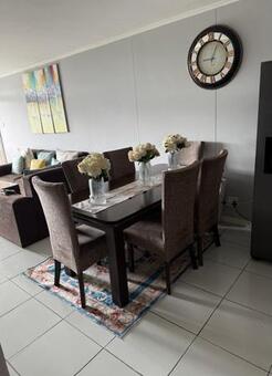 2 Bedroom Apartment in Umhlanga Ridge