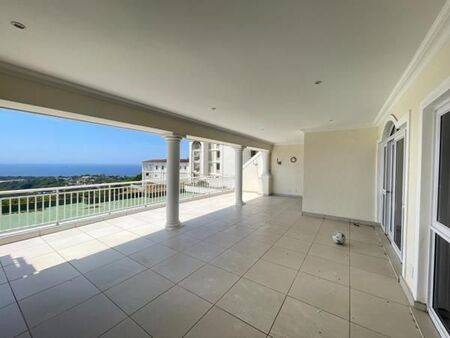 4 Bedroom Apartment in La Lucia