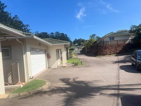 3 Bedroom Simplex in Somerset Park