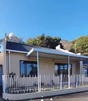 2 Bedroom Duplex in Escombe