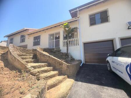 3 Bedroom House in Malvern
