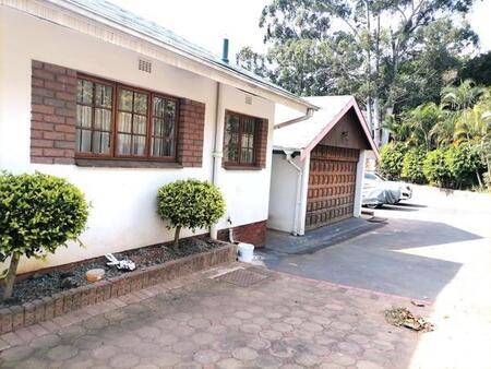 2 Bedroom House in Cowies Hill Park