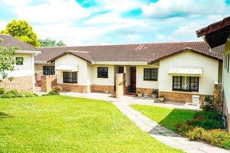 3 Bedroom Townhouse in Farningham Ridge