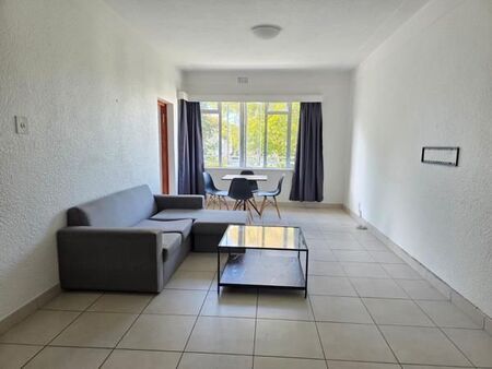 2 Bedroom Apartment in Kenilworth Upper