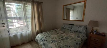 1 Bedroom Apartment in Rondebosch