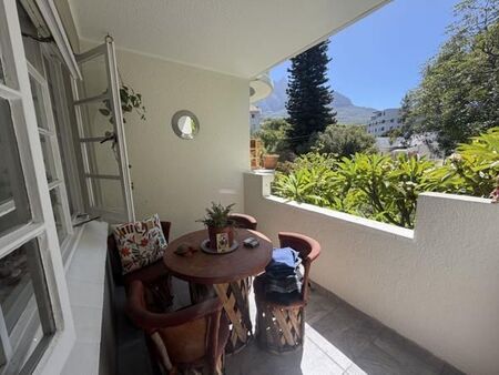1 Bedroom House in Rondebosch