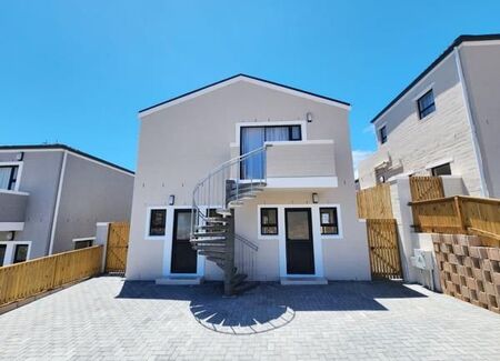 2 Bedroom Apartment in Kommetjie