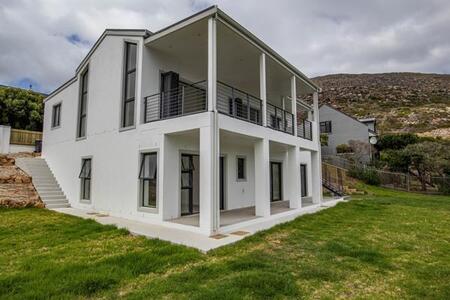 3 Bedroom House in Capri