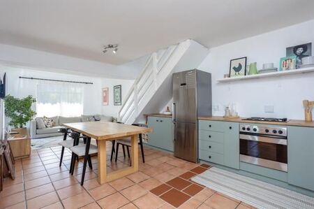 3 Bedroom Apartment in Scott Estate