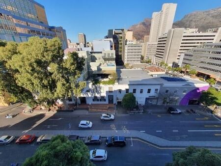 Studio Apartment in Cape Town City Centre