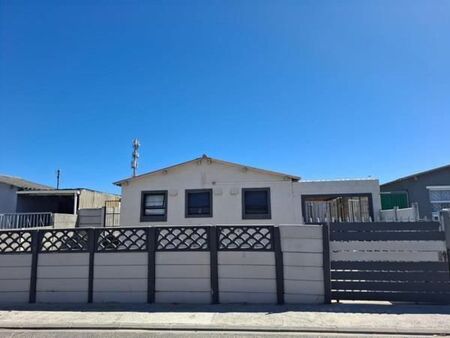 2 Bedroom House in Tafelsig