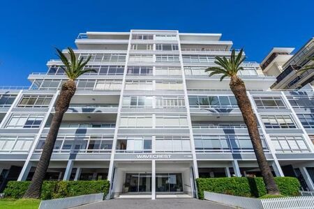 2 Bedroom Apartment in Sea Point