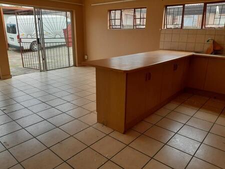 2 Bedroom Apartment in Lydenburg