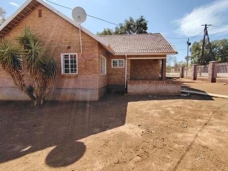 3 Bedroom House in Postmasburg