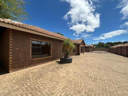 4 Bedroom House in Lydenburg