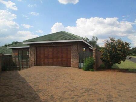 3 Bedroom House in Lydenburg