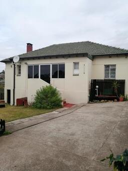 3 Bedroom House in Escombe