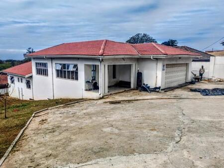 4 Bedroom House in Escombe