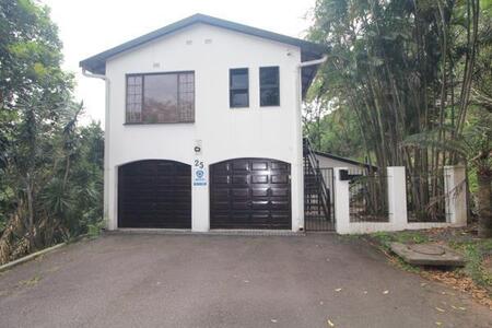 1 Bedroom House in Northdene