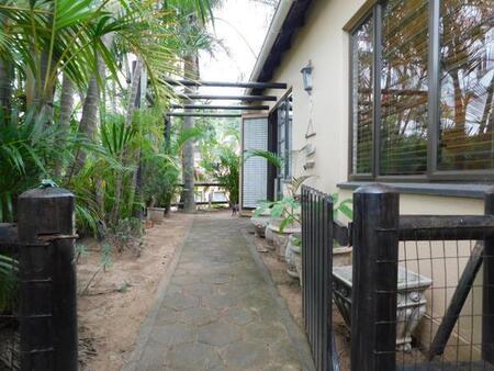 2 Bedroom House in Escombe