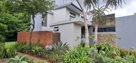 3 Bedroom Townhouse in Kloof