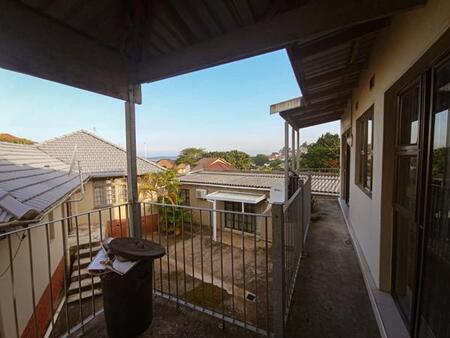 2 Bedroom Flat in Woodlands