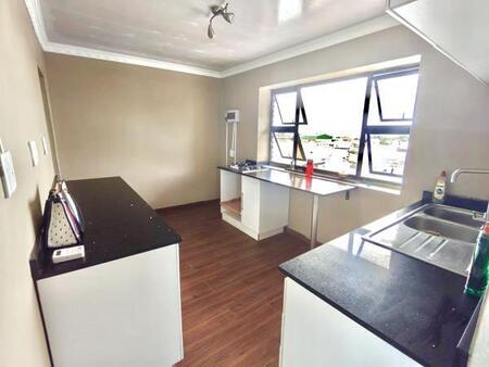 2 Bedroom House in Risecliff