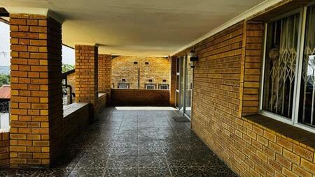 4 Bedroom House in Bluff