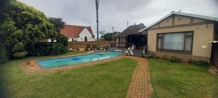 3 Bedroom House in Brighton Beach