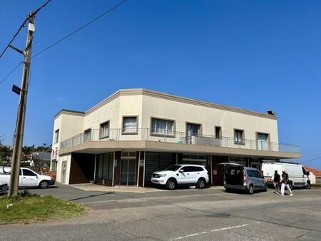 2 Bedroom Flat in Brighton Beach