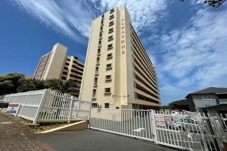 2 Bedroom Apartment in Amanzimtoti