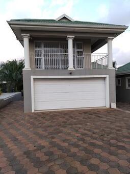 1 Bedroom Flat in Somerset Park