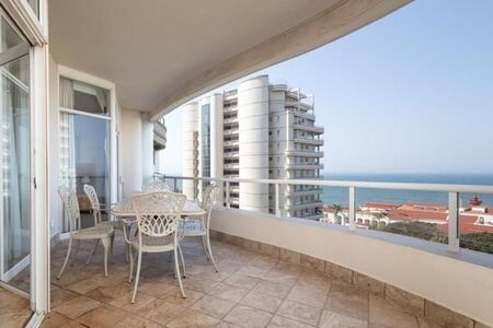 3 Bedroom Apartment in Umhlanga Rocks
