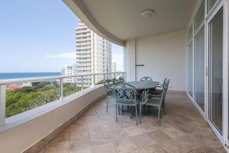 2 Bedroom Apartment in Umhlanga Rocks