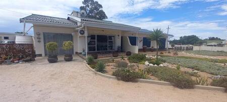 4 Bedroom House in Velddrif