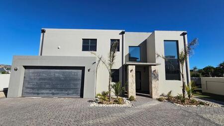 3 Bedroom House in Myburgh Park