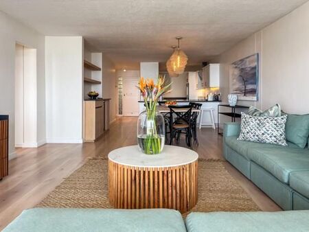 3 Bedroom Apartment in Plettenberg Bay Central