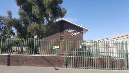 1 Bedroom Apartment in Oudtshoorn Central