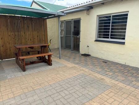 1 Bedroom Flat in Tokai