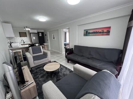 2 Bedroom Apartment in Table View