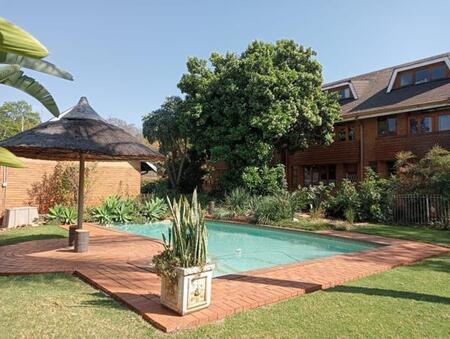 2 Bedroom Duplex in Hatfield