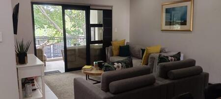 2 Bedroom Apartment in Menlo Park