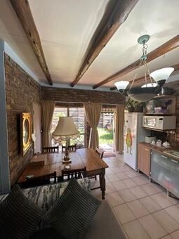 1 Bedroom Apartment in Magalieskruin