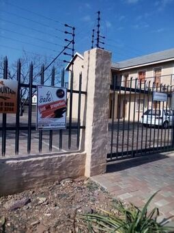 Studio apartment in Mayville