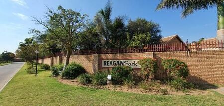 2 Bedroom Apartment in Magalieskruin