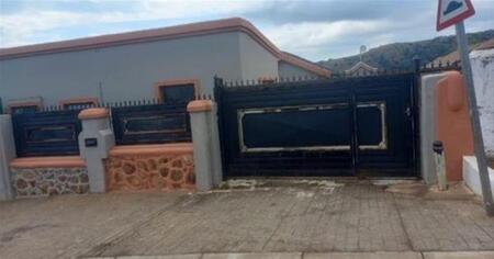 1 Bedroom Apartment in Mahube Valley