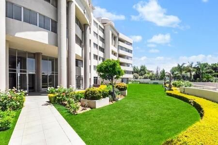 4 Bedroom Apartment in Morningside