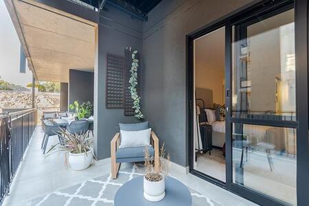 2 Bedroom Apartment in Hyde Park